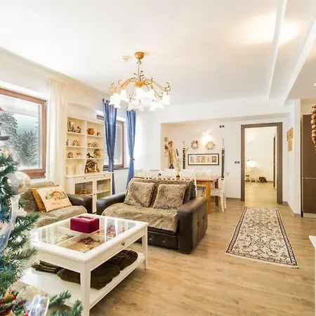 Charming 3-Bedroom Apartment Poiana Brasov Extérieur photo